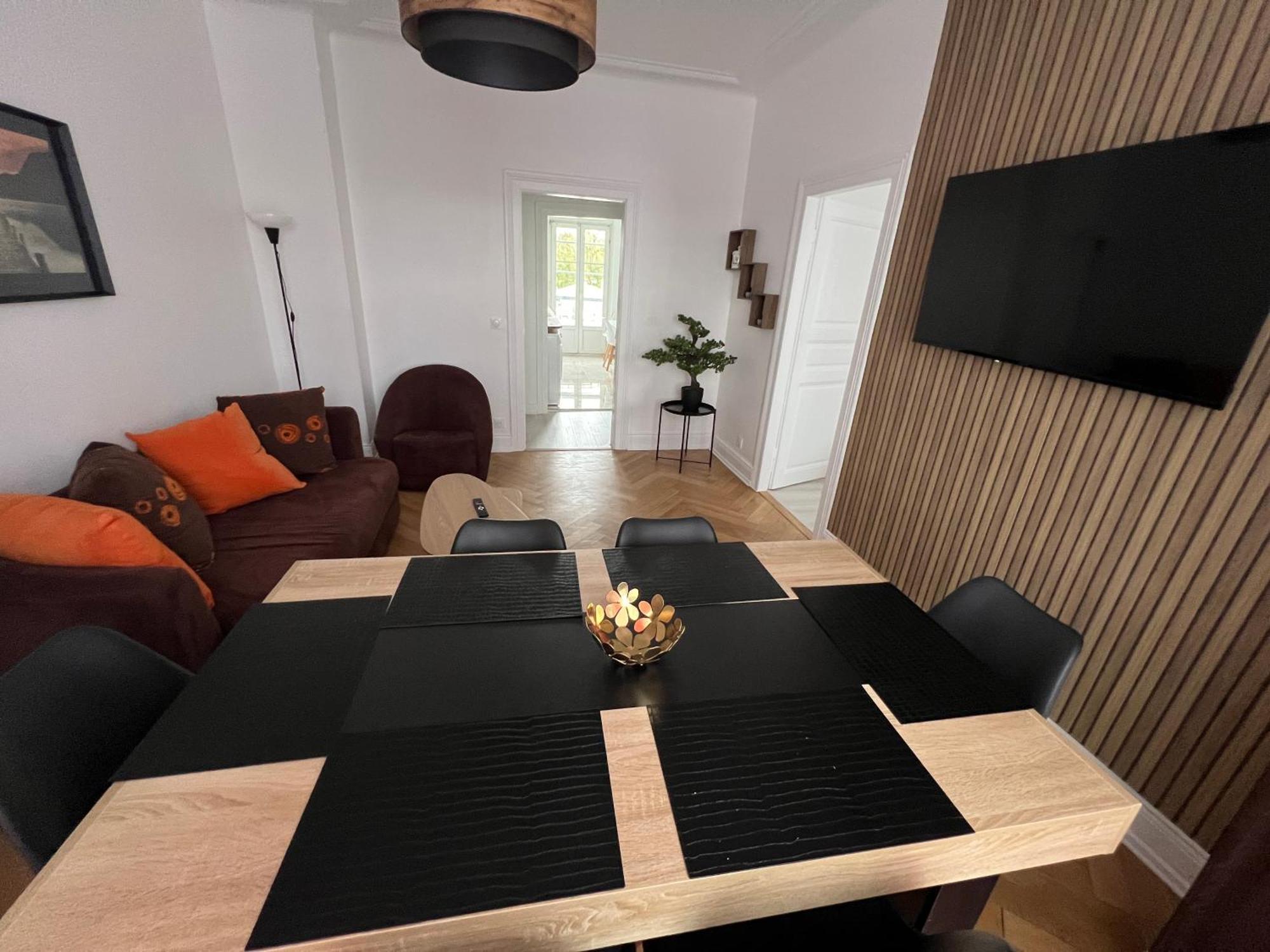 Esprit Foret N0ire - De Luxe 3 Mulhouse